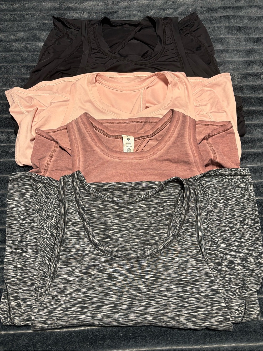 Bundle of 4 Lululemon Tie back Tank Tops- size 8
